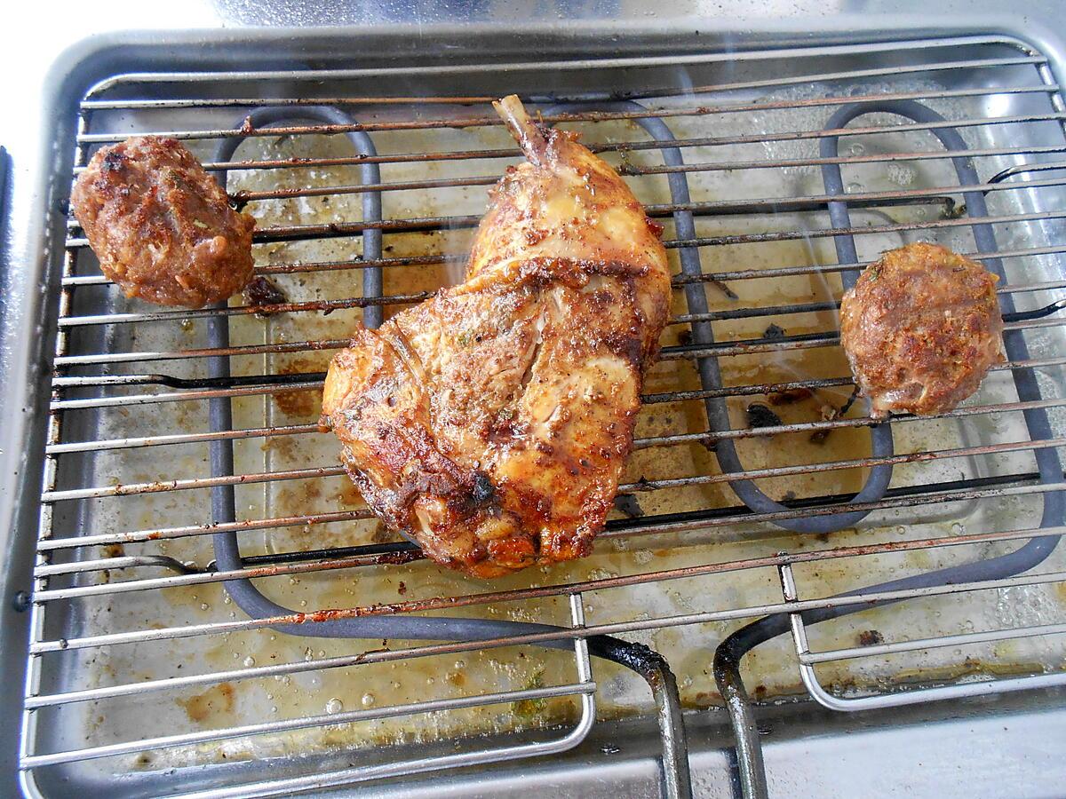 recette CUISSE DE POULET ET BOULETTES GRILLEES A L'ORIENTALE