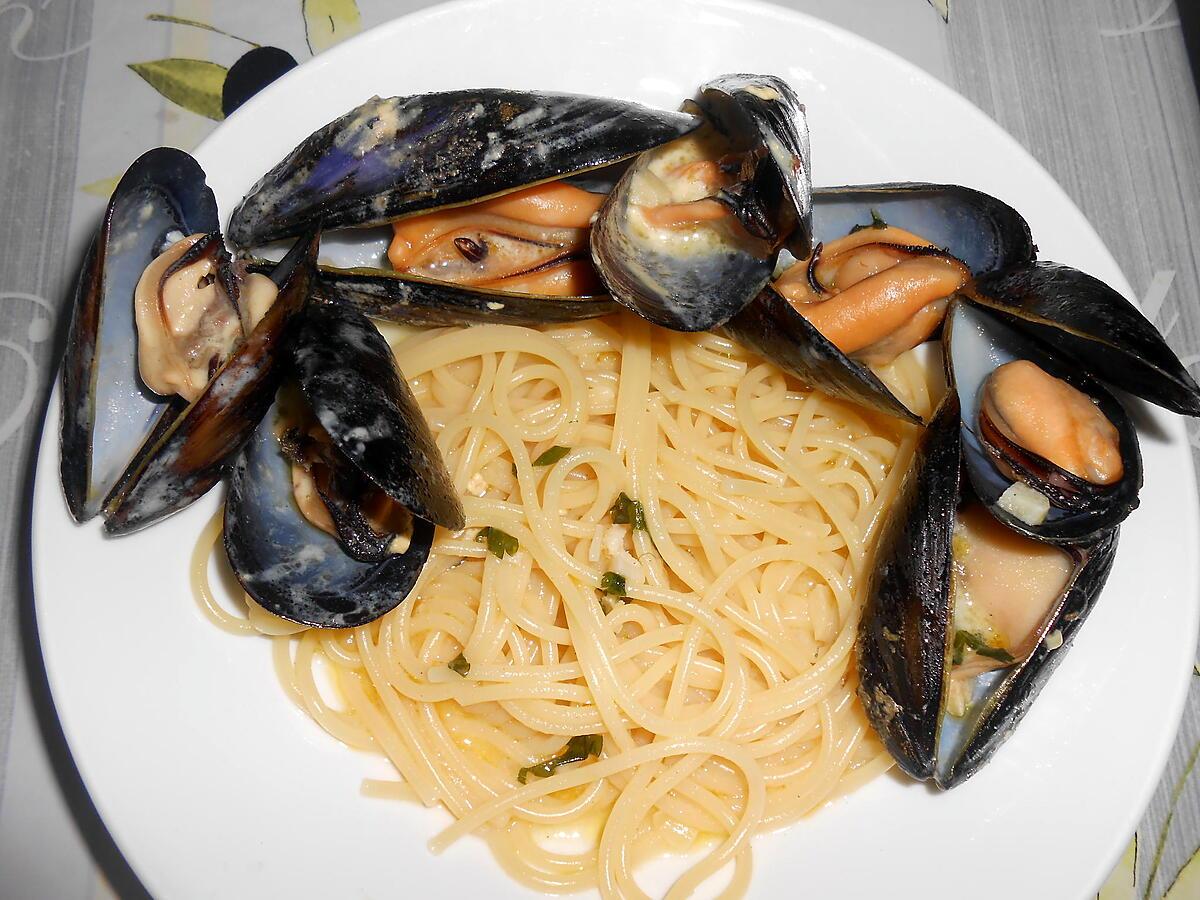 recette MOULES CREME MOUTARDE