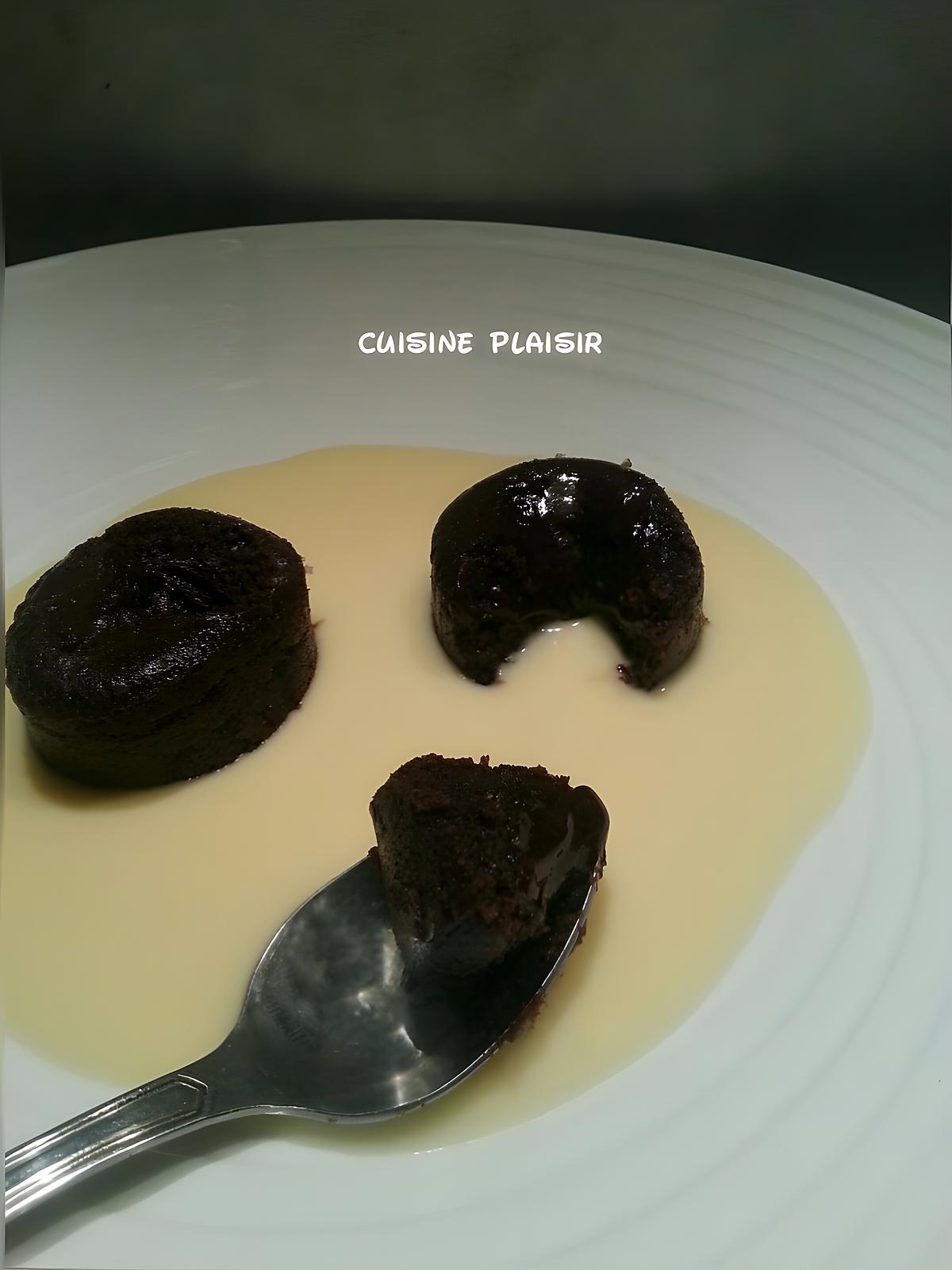 recette Fondant au chocolat servi avec une crème anglaise .. 100ème recette partagée !