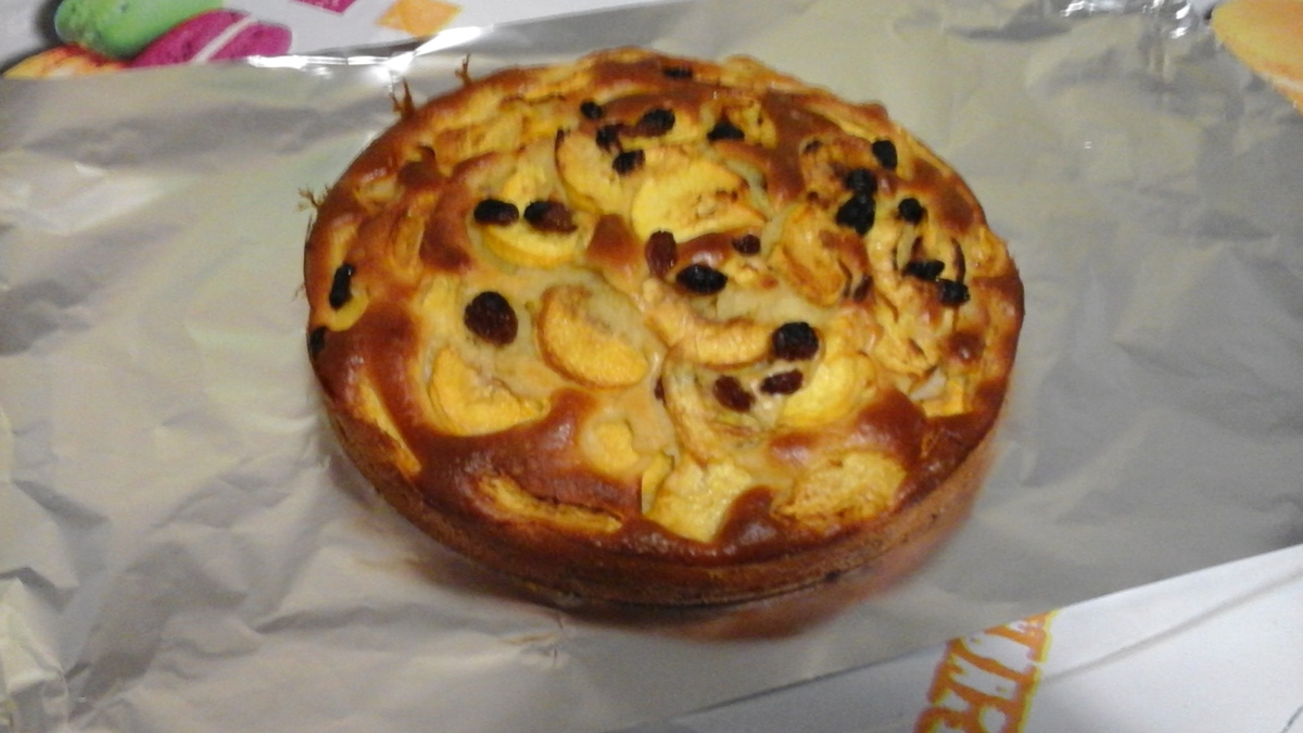 recette GATEAU AUX PECHES - RHUM - RAISINS