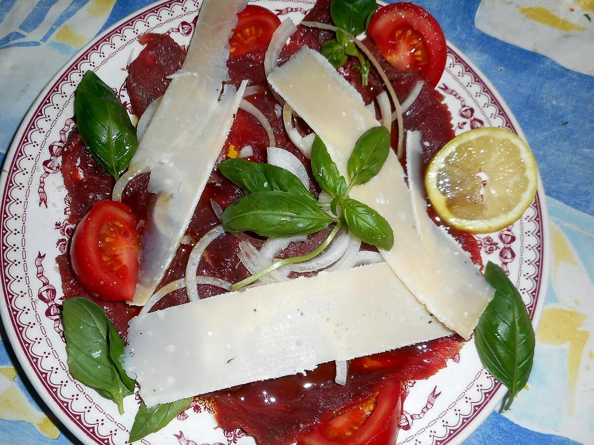 recette Carpaccio de boeuf aux oignons doux