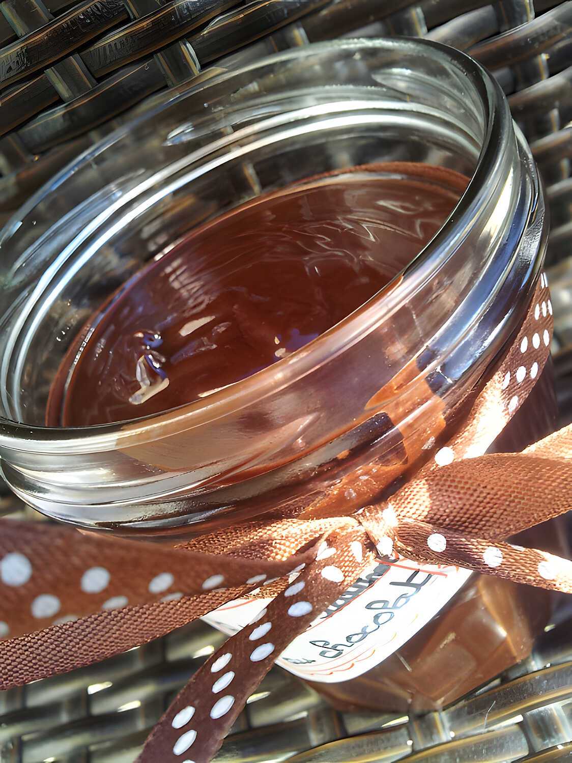 recette-de-p-te-tartiner-au-chocolat-cadeau-gourmand