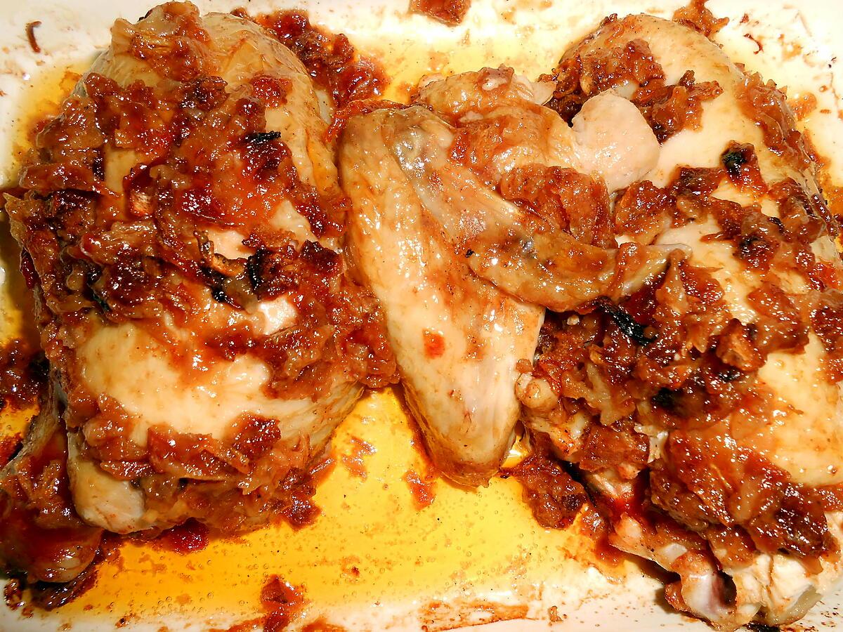 recette POULET FUME AUX OIGNONS GRILLES et TOMATES POELEES