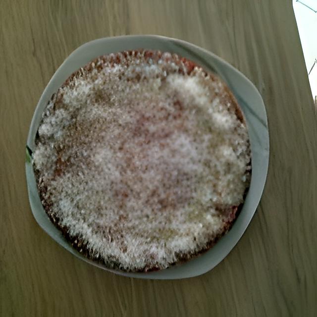 recette gateau aux framboises, coco, saveur fraise et son nappage chocolat blanc