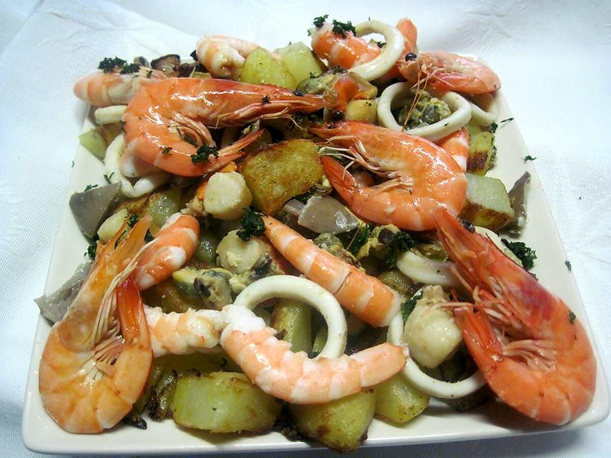 recette Fruits de mer aux pommes de terre sautées.