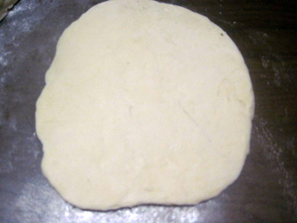 recette Chees naan garnis de viande/ basilic.