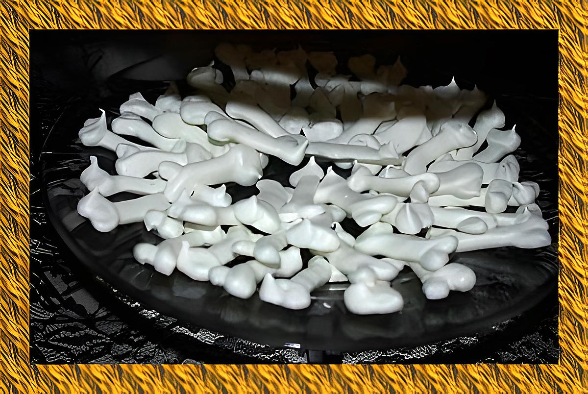 recette Os Meringue (Halloween)