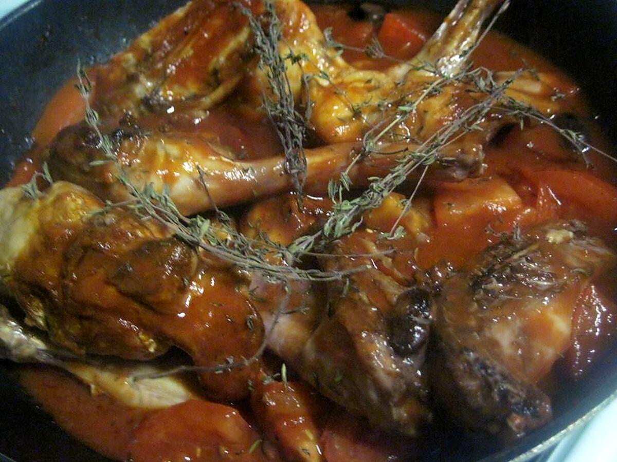 recette Lapin à la sauce tomates et aux olives noires.