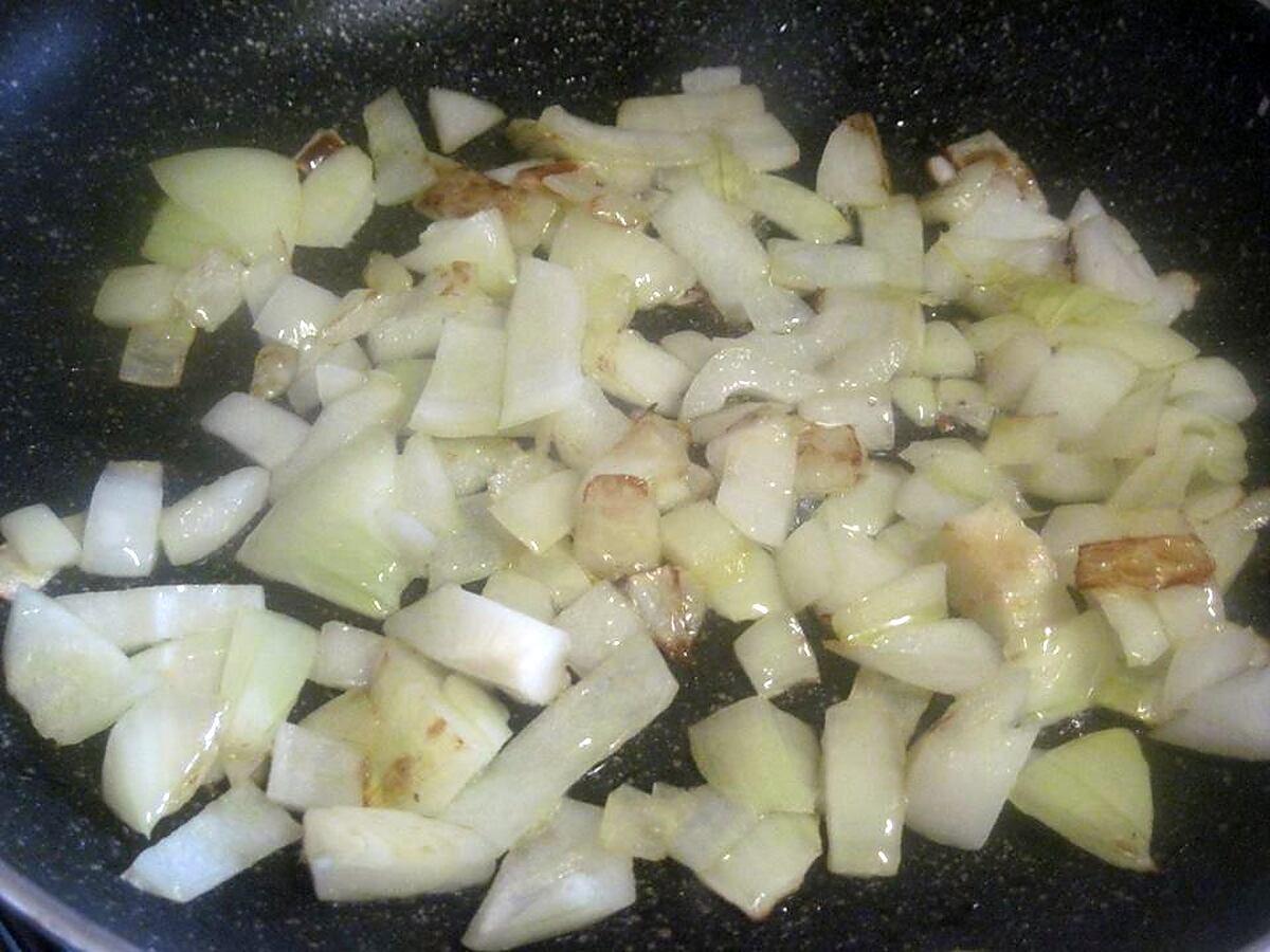 recette Blancs de calamar à la sauce tomates et curry.