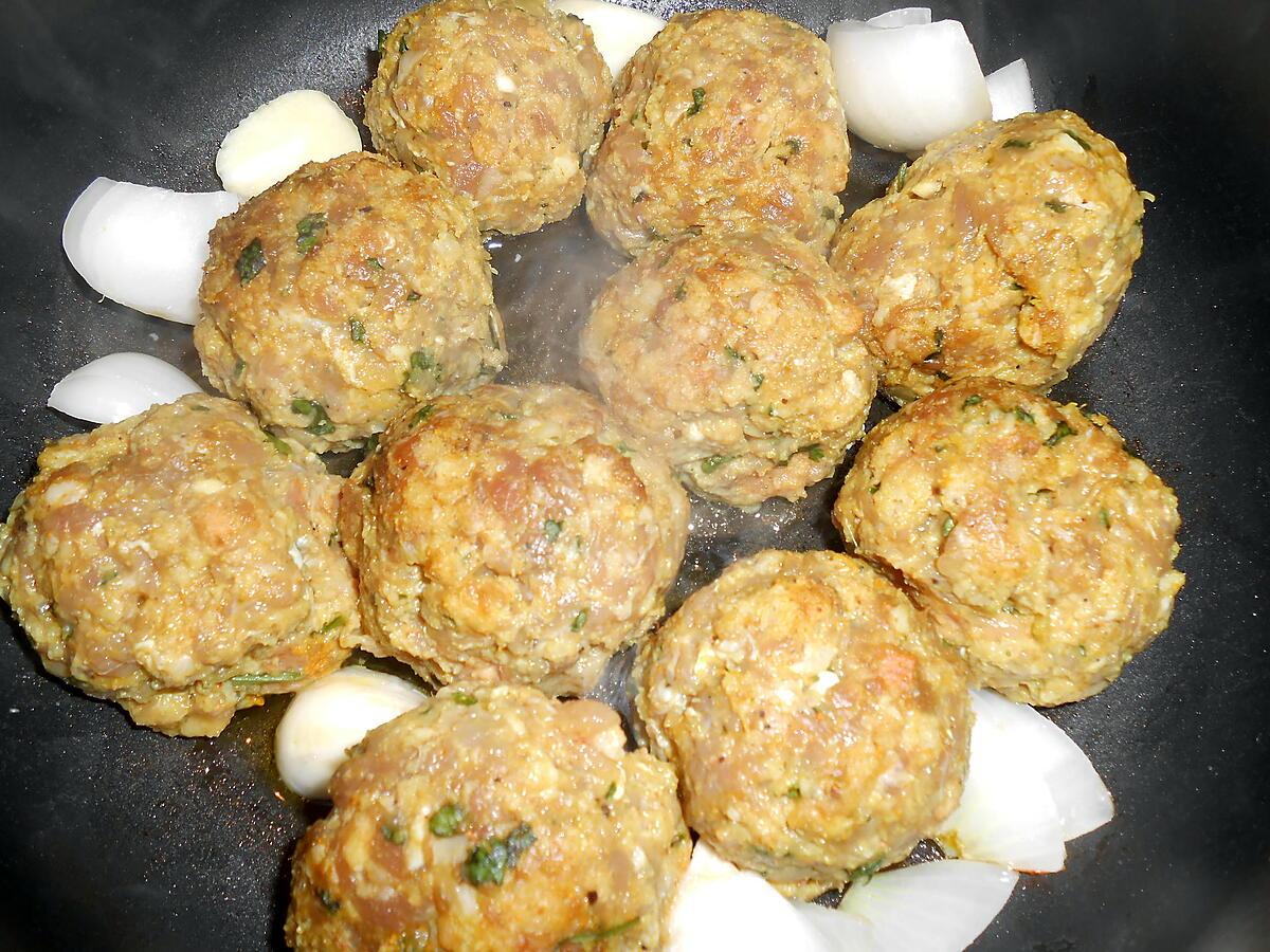 recette BOULETTES KEFTA AUX PETITS POIS POMMES DE TERRE