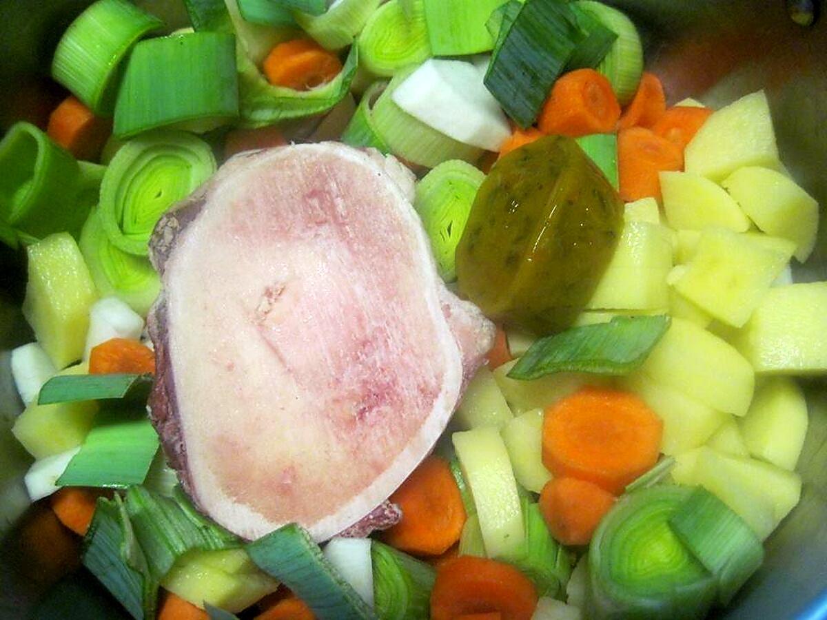 recette Soupe de légumes avec émincé de poulet.