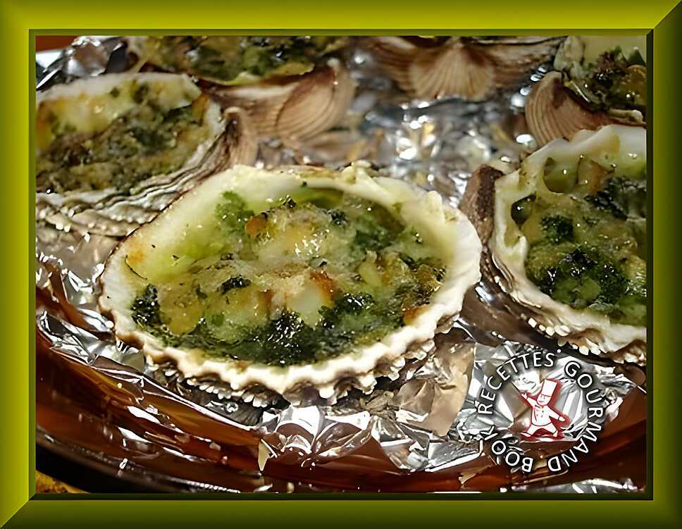 recette Coques au beurre d'escargot gratinées au parmesan