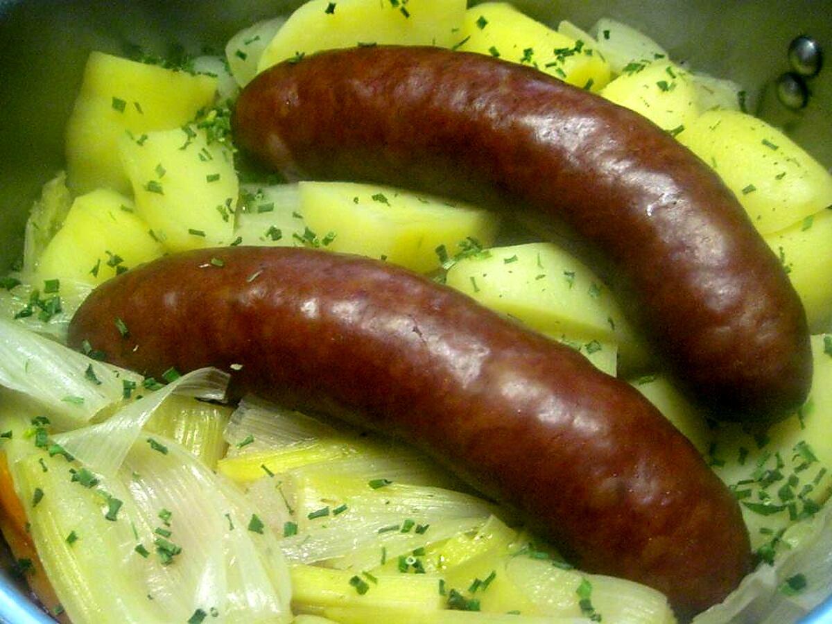 recette Soupe au chou.saucisses de Montbéliard.