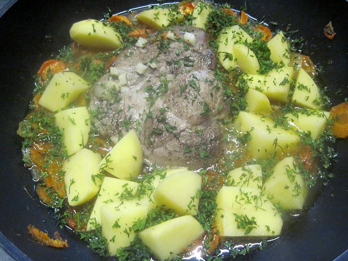 recette Échine de porc s/os aux légumes.