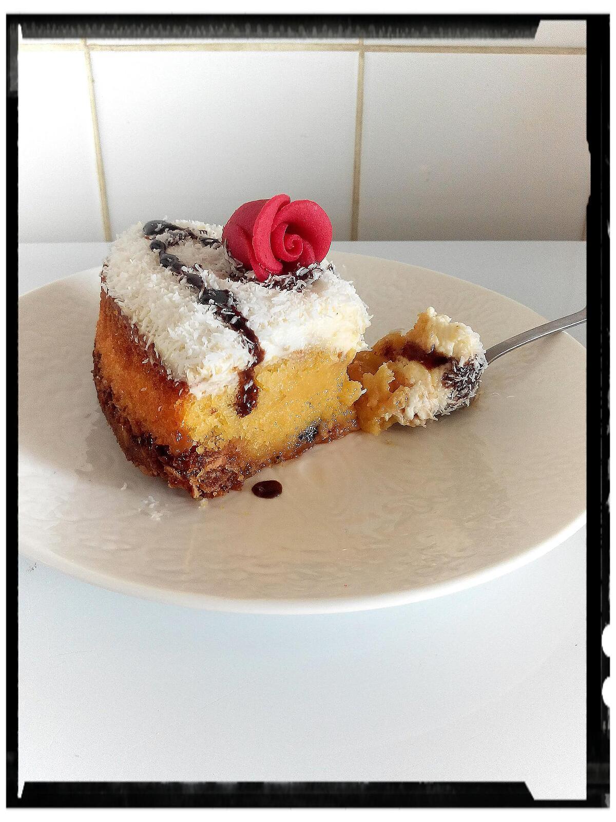 recette gâteau fondant de polenta au citron et sa chantilly coco sur palet au muesli coco fruit rouge