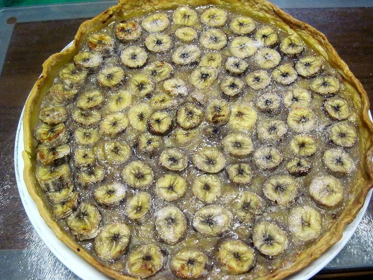 recette Tarte aux bananes sur une compote de bananes.