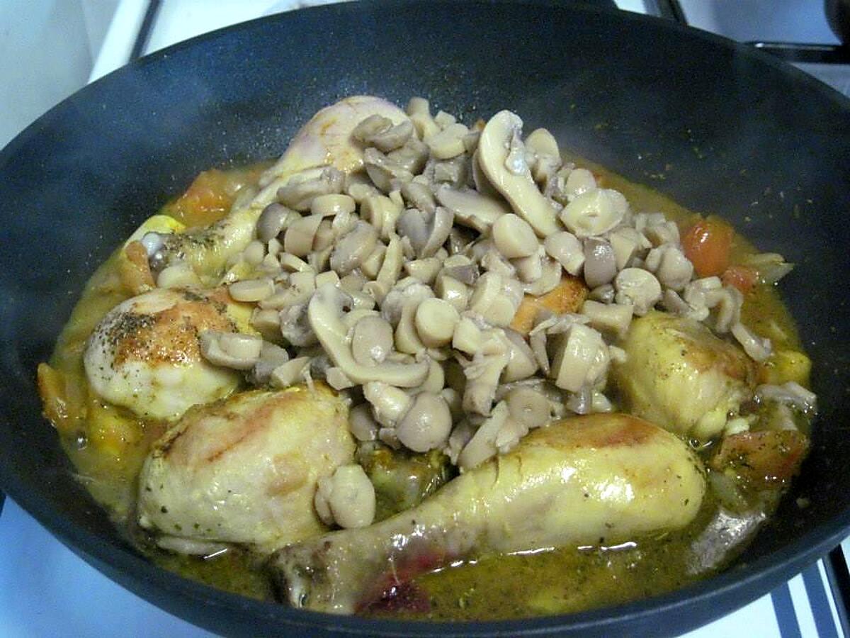 recette Pillons de poulet. champignons. sauce curcuma.