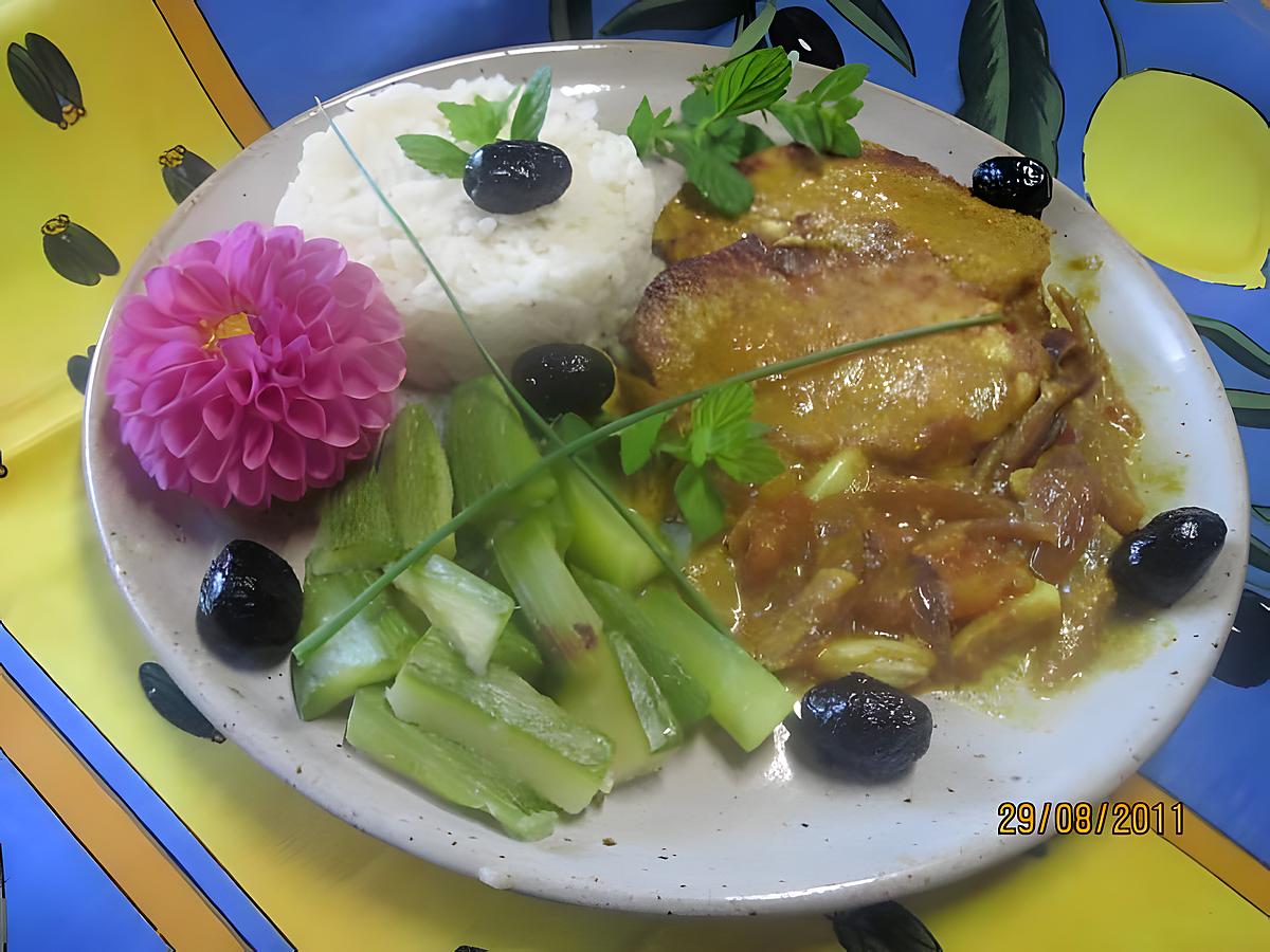 recette Escalopes de porc à la crème et raz el hanout Rose.