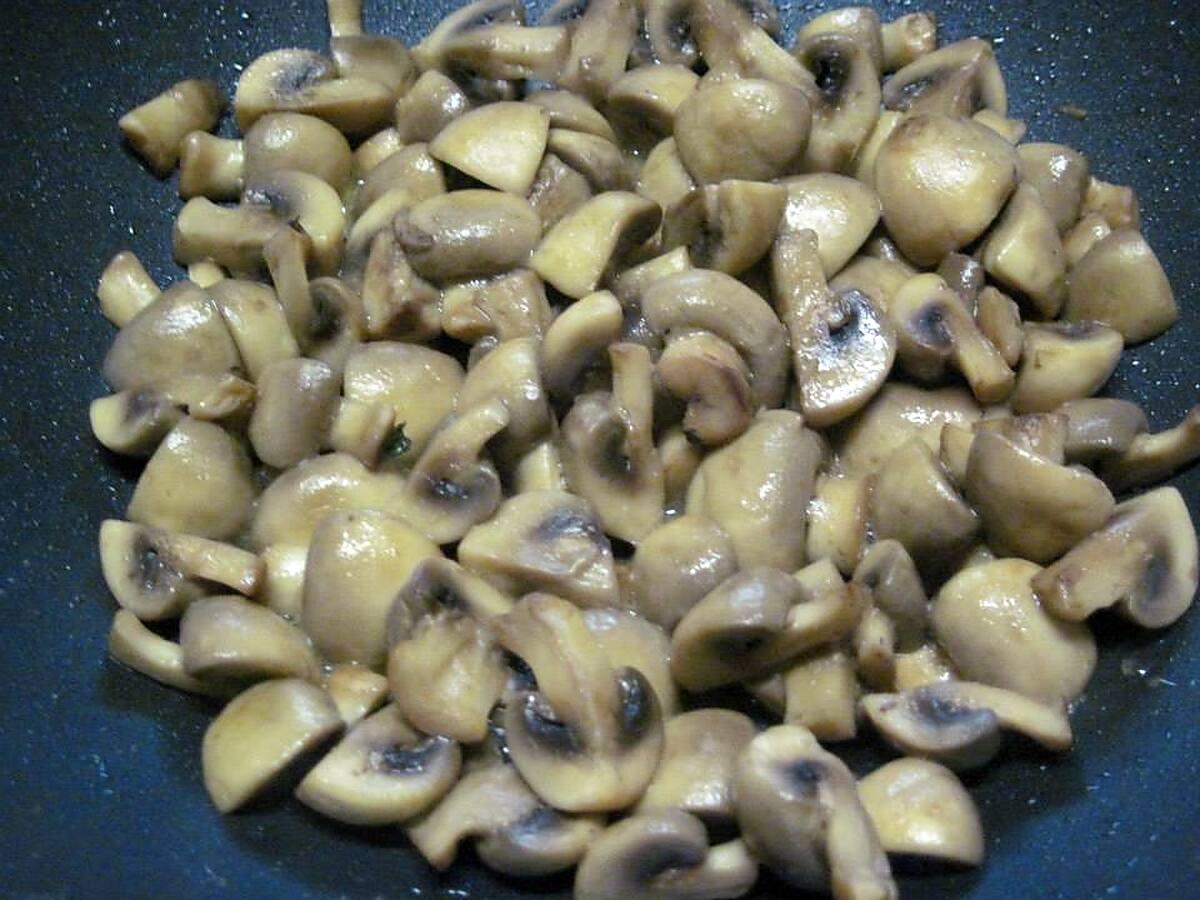 recette Champignons au beurre basilics.