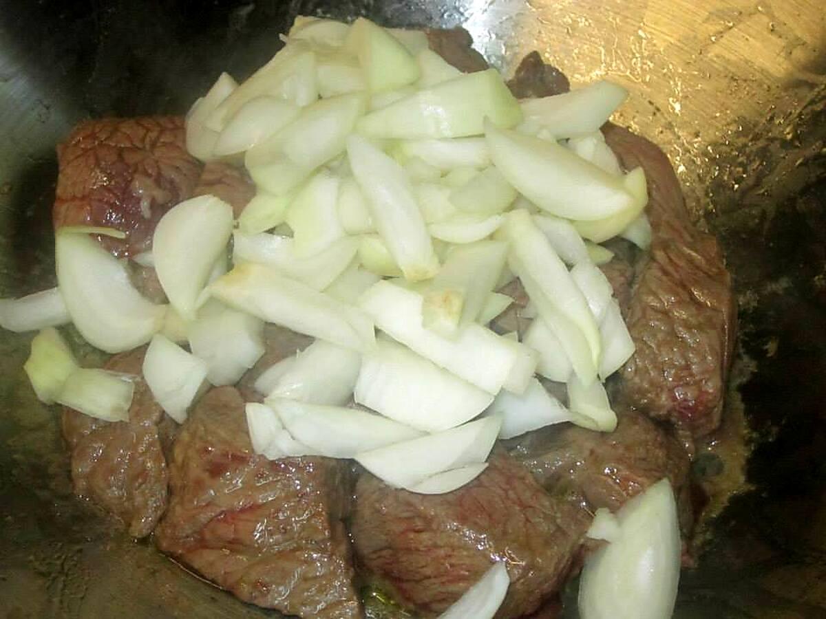 recette Viande à Bourguignon aux légumes et céleri.