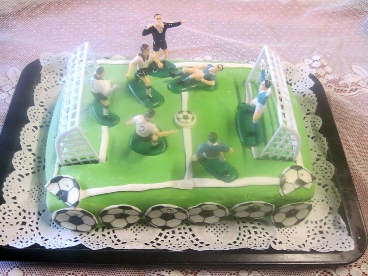 recette Gâteau anniversaire foot.