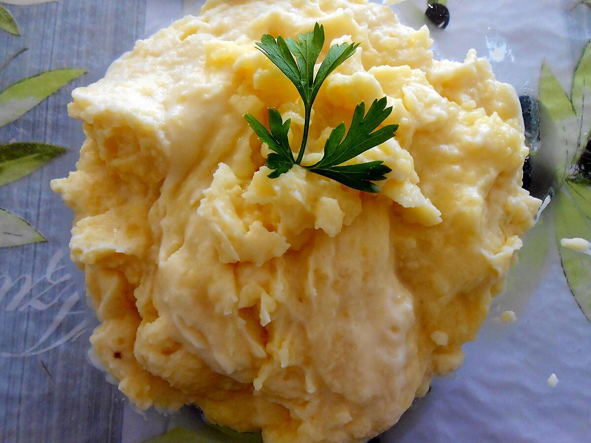 recette PUREE MAISON A L'OIGNON FRAIS