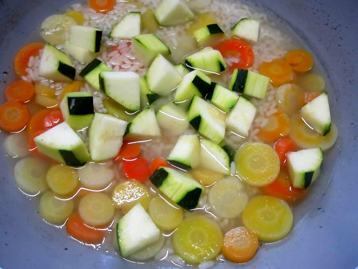 recette Riz aux légumes. saumon. basilic.