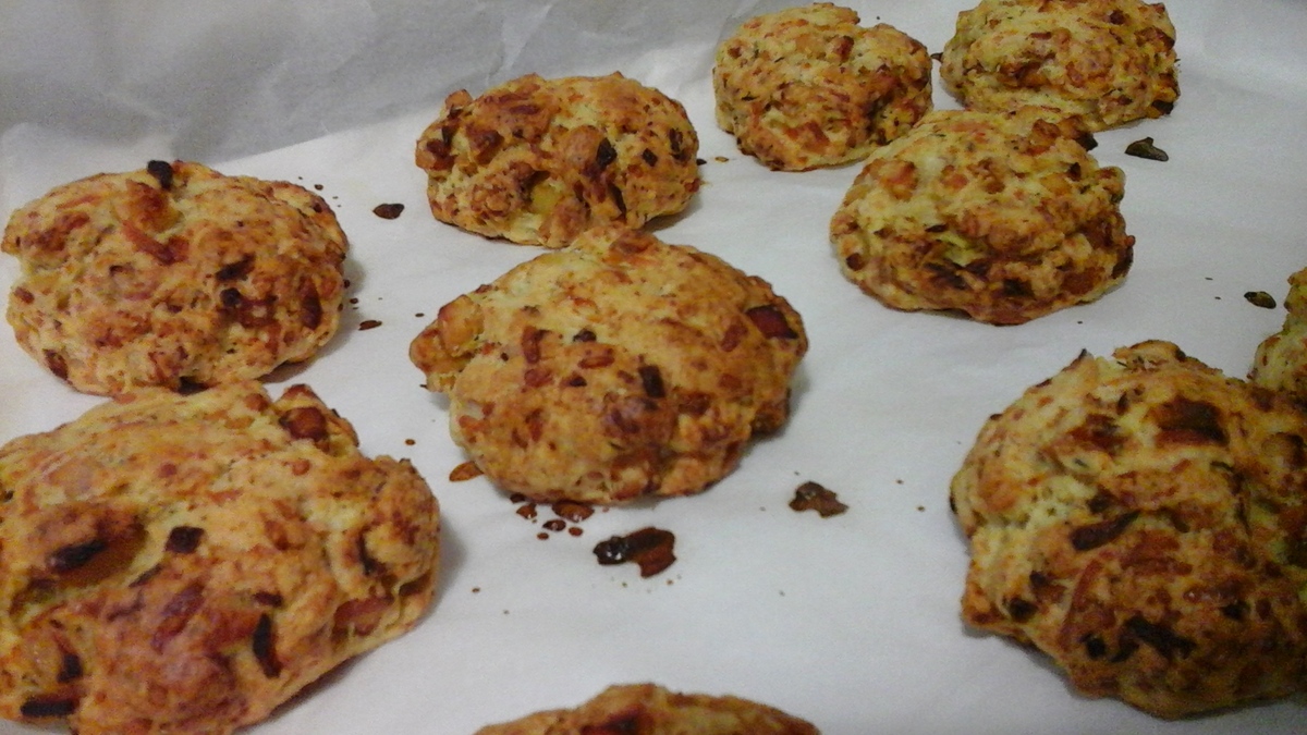 recette SCONES AUX DES DE VOLAILLE