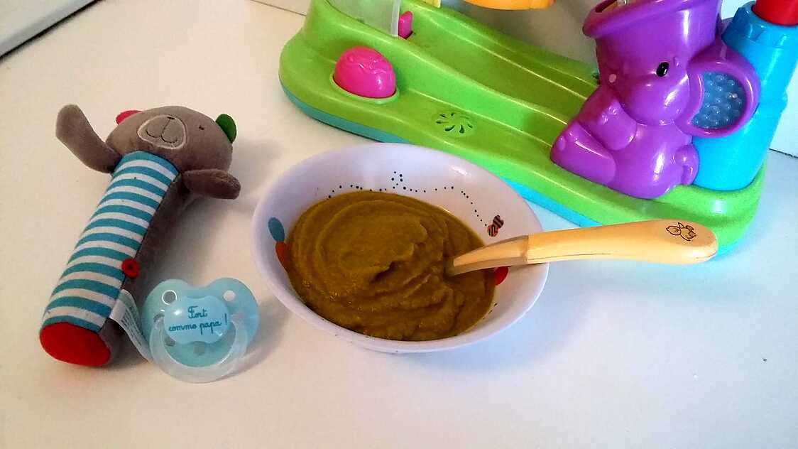 Recette de Soupe bébé haricot vert carotte jambon