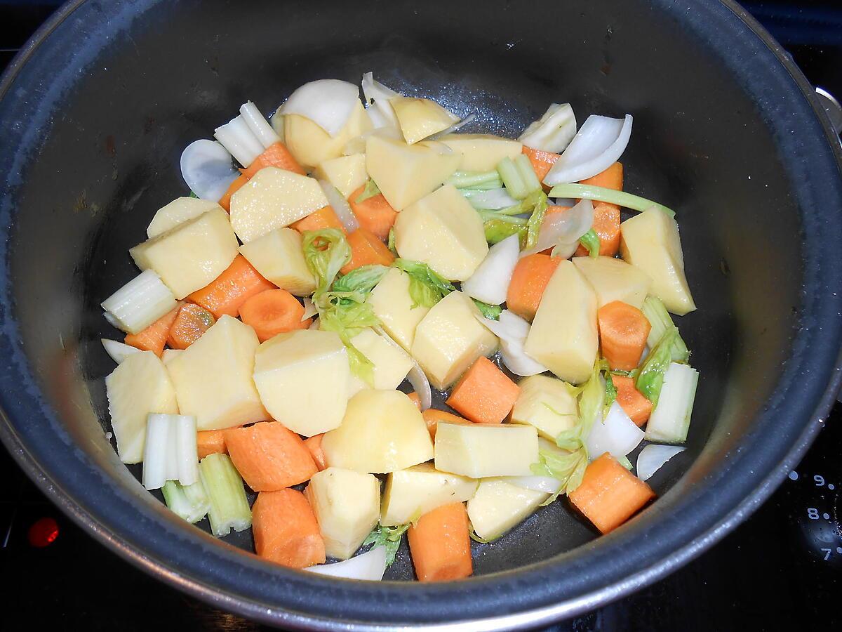 recette UNE PETITE SOUPE A LA TOMATE