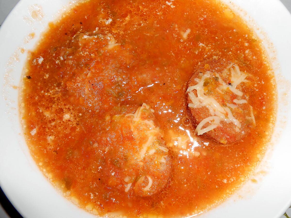 recette UNE PETITE SOUPE A LA TOMATE