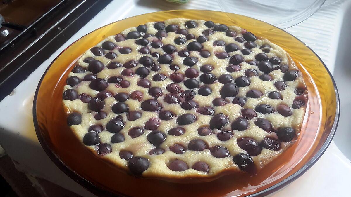 recette clafoutis de raisin de  mon pépétou