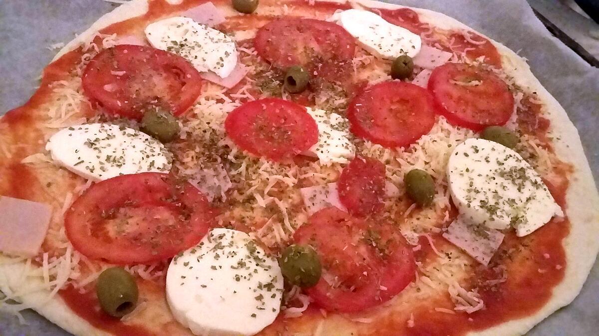 recette Pizza tomate mozzarella