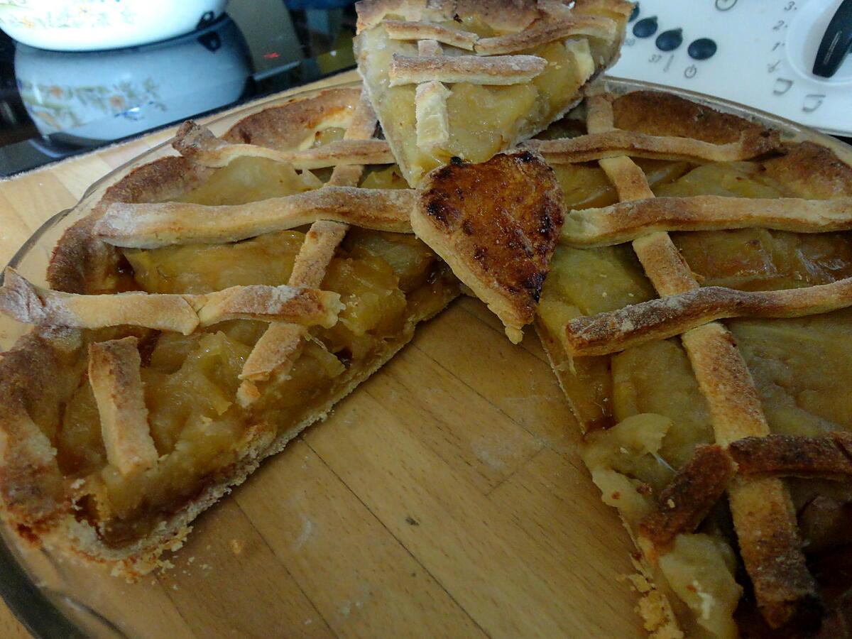 recette TARTE AUX POMMES CARAMELISEE ET CONFITURE DE FIGUES