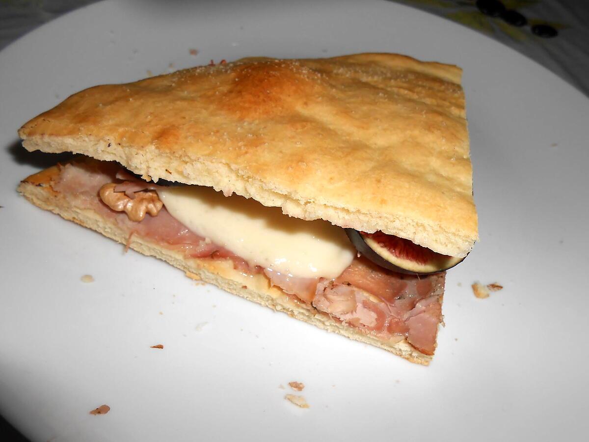 recette PIZZA SANDWICH JAMBON FIGUES