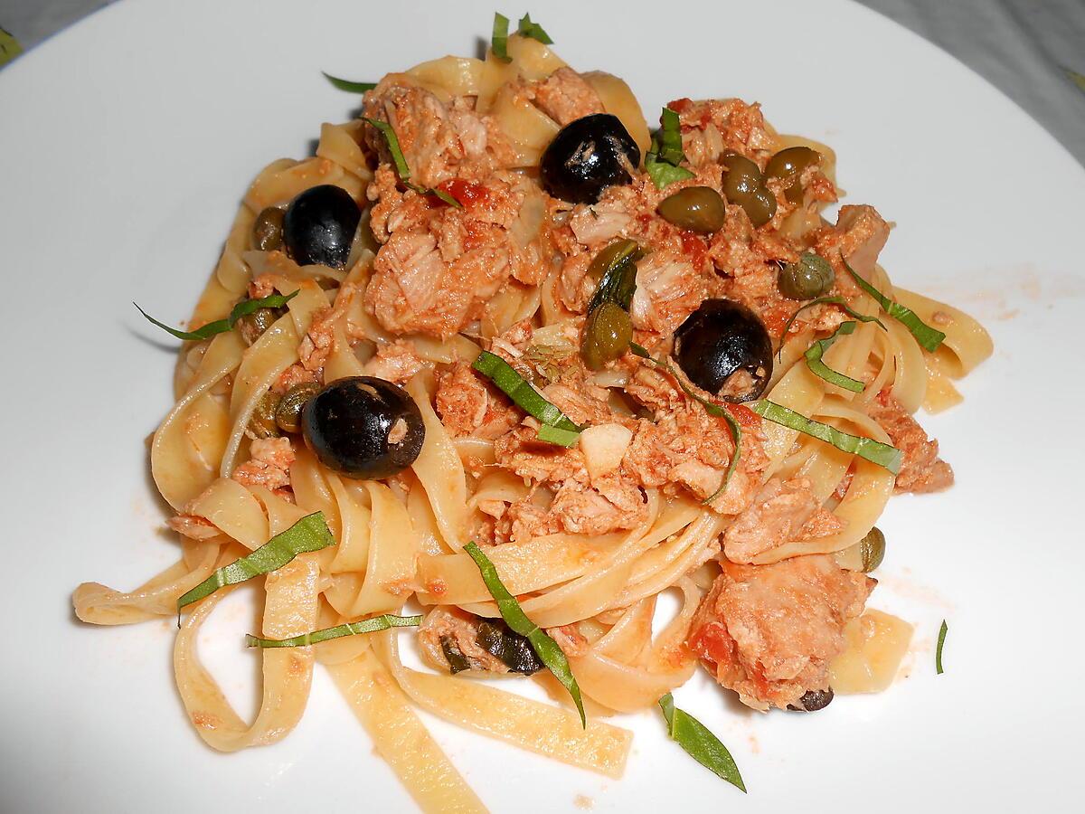 recette TAGLIATELLE AU THON