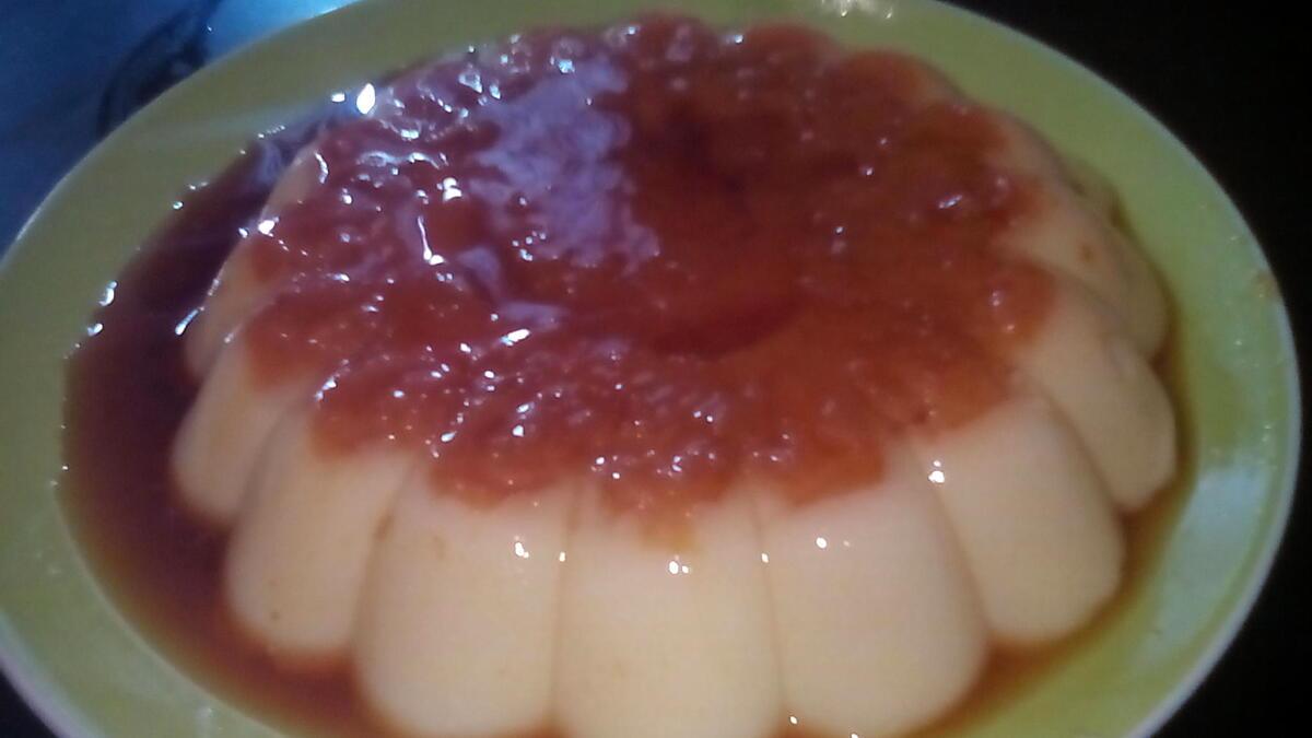 recette FLAN VANILLE ET SON COULIS DE CARAMEL