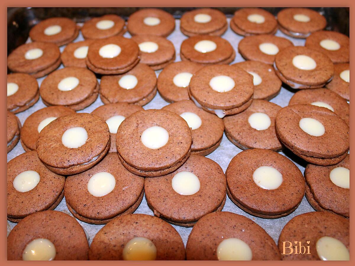 recette TARTELETTES CHOCOLAT NOIR/CHOCOLAT BLANC