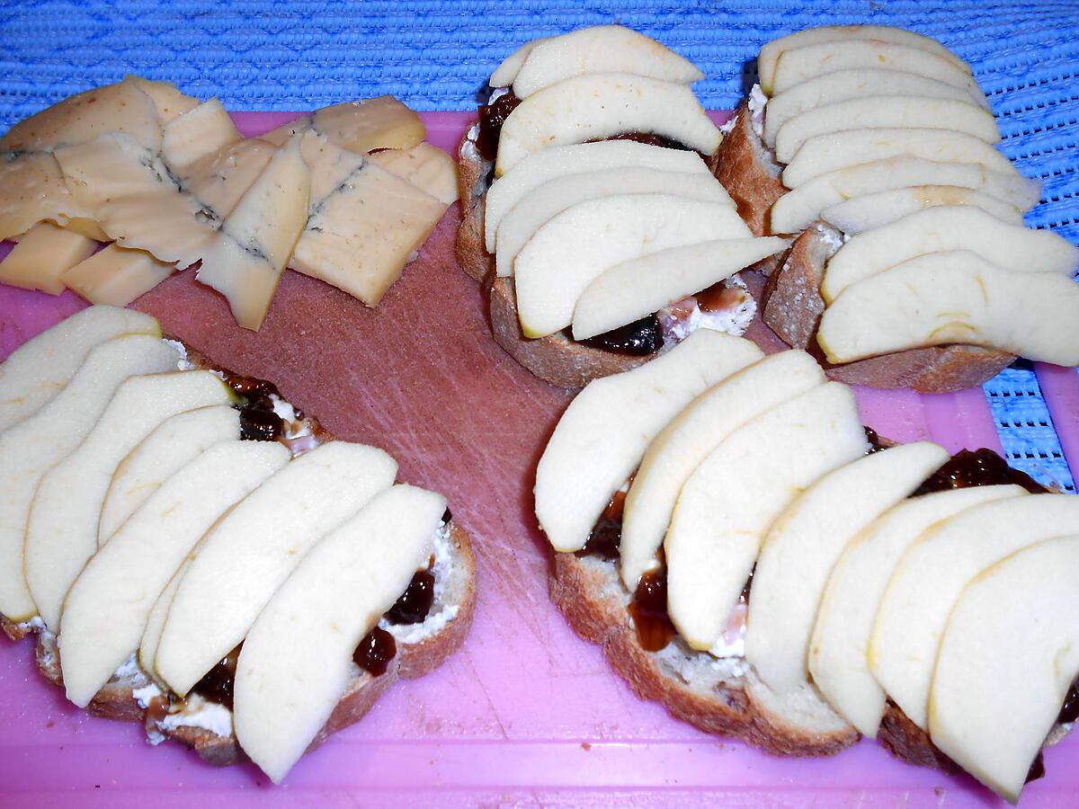 recette MES PETITES TARTINES CAMPAGNARDES