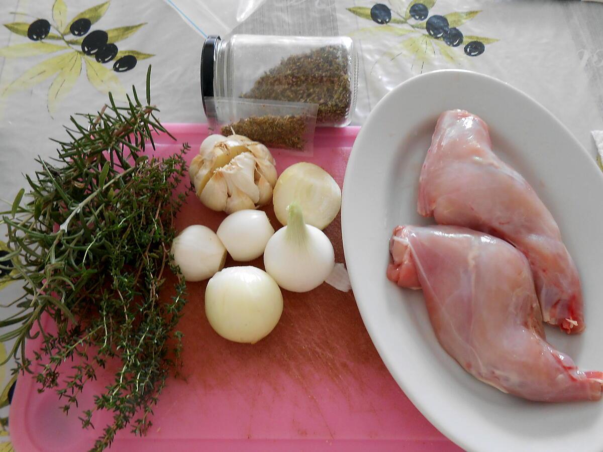 recette LAPIN AU FOUR POMMES DE TERRE GRENAILLES CONFITES