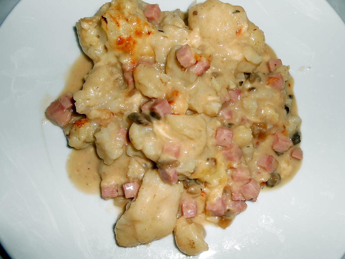 recette GRATIN DE CHOU FLEUR JAMBON SAUCE CHAMPIGNONS