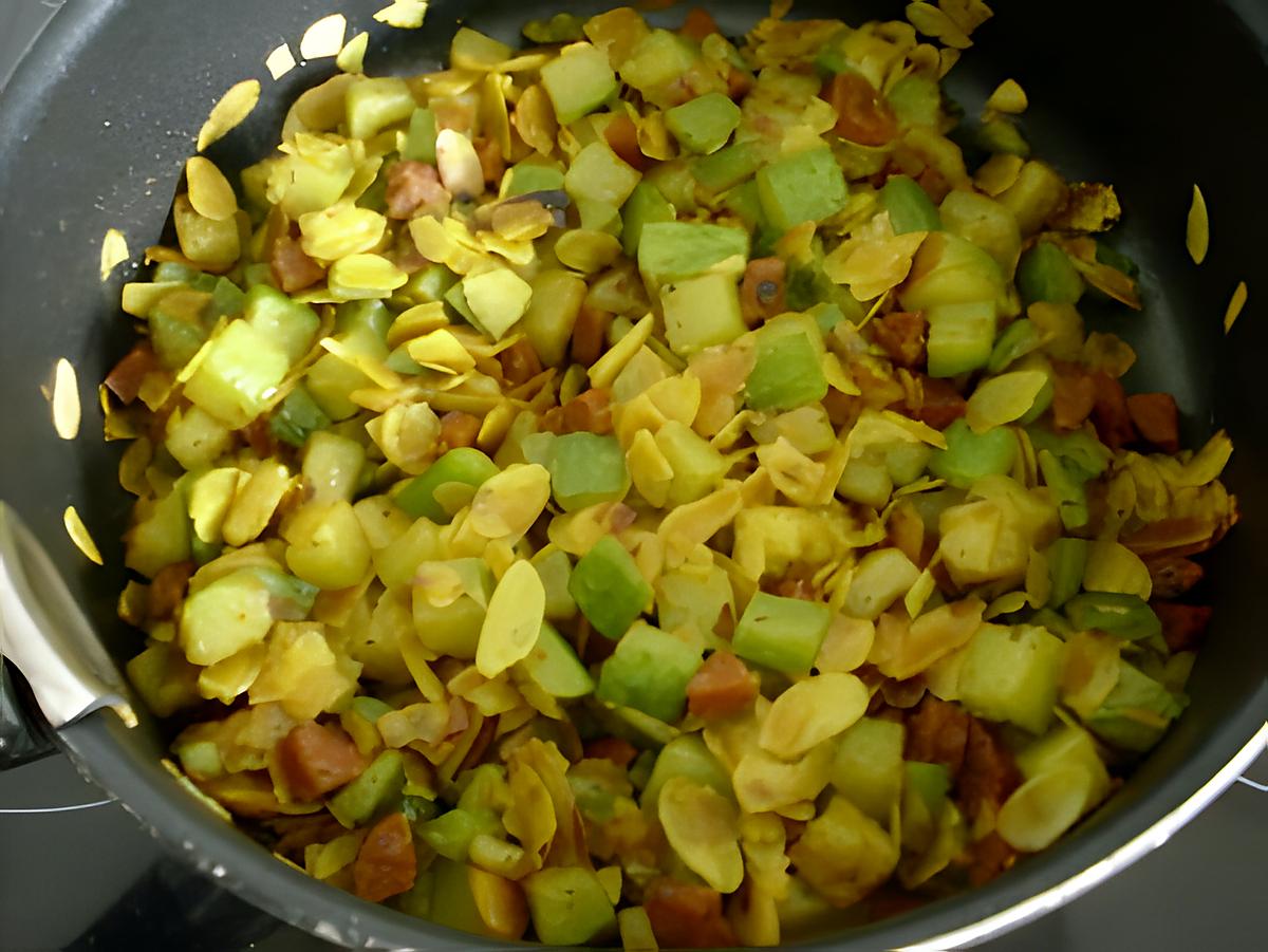 recette COURGETTES AUX AMANDES ET AU CHORIZO