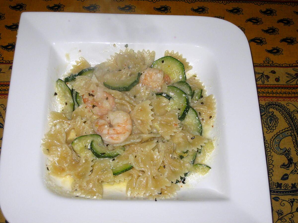 recette Farfalle, courgettes et crevettes