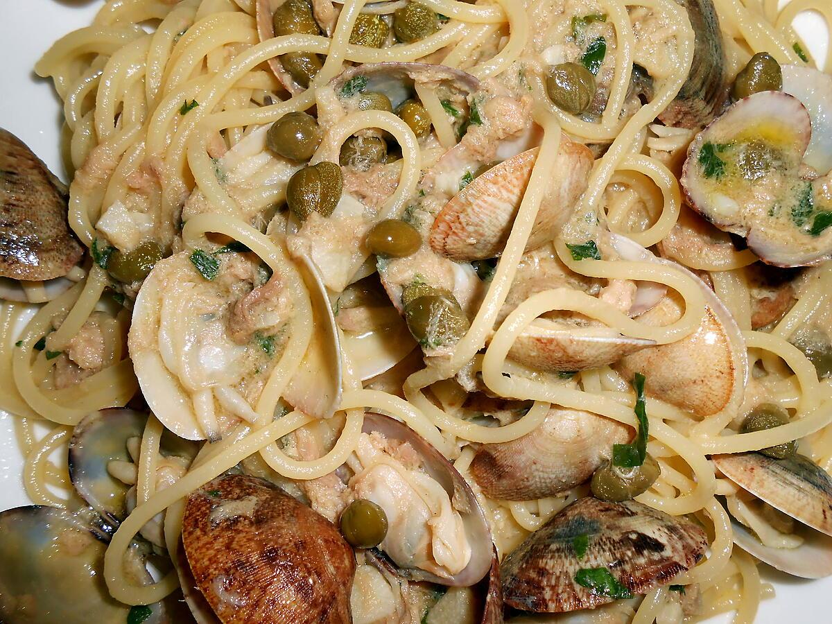 recette VONGOLE THON CAPRES ET SPAGHETTI