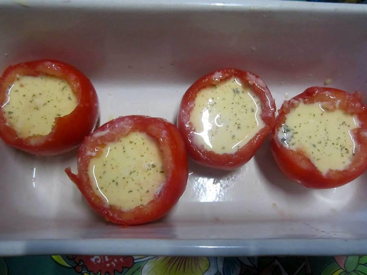 recette Tomates farcies aux œufs.