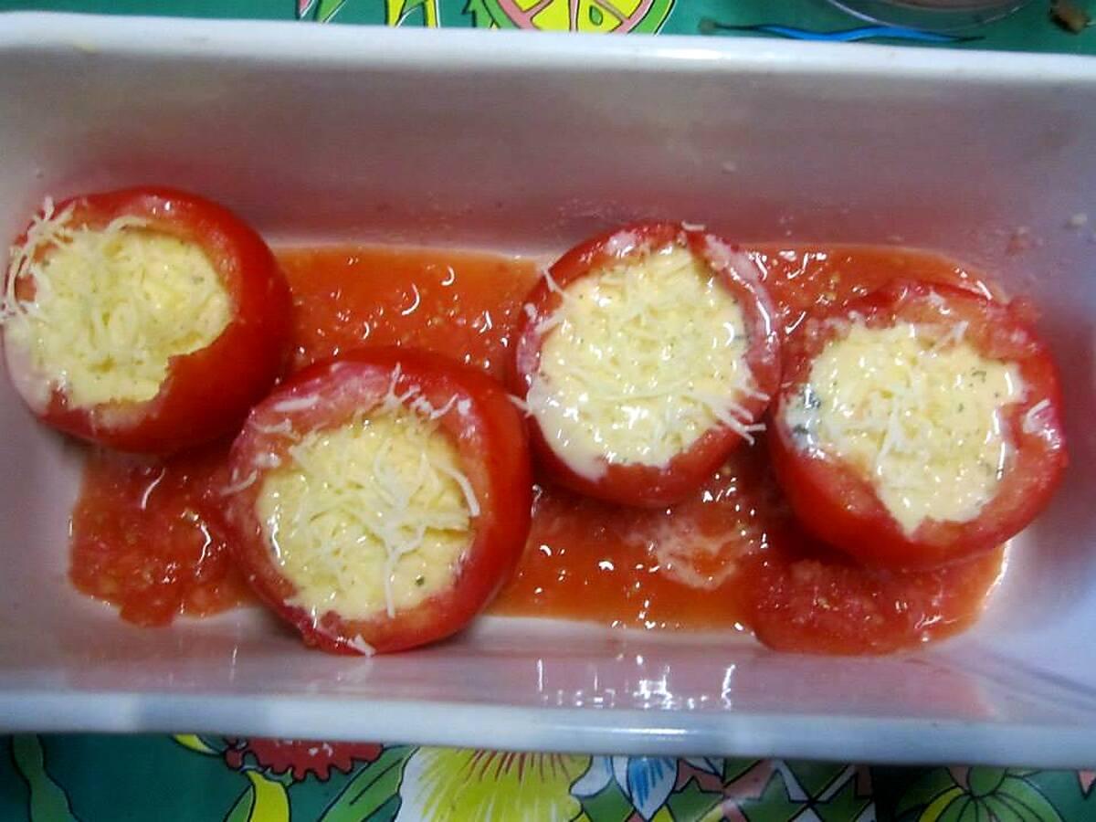 recette Tomates farcies aux œufs.