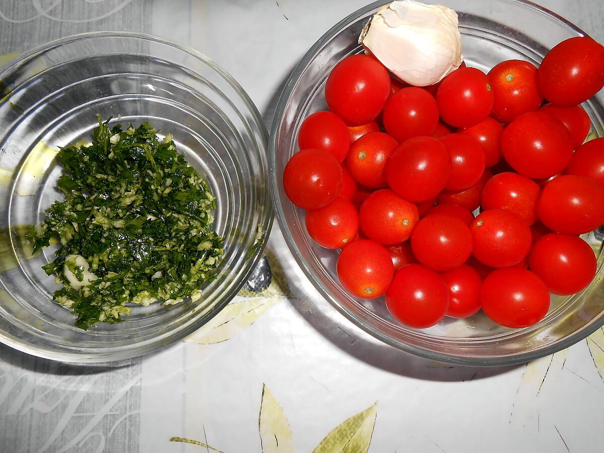 recette TAGLIATELLE AUX TOMATES CERISES AIL ET PERSIL