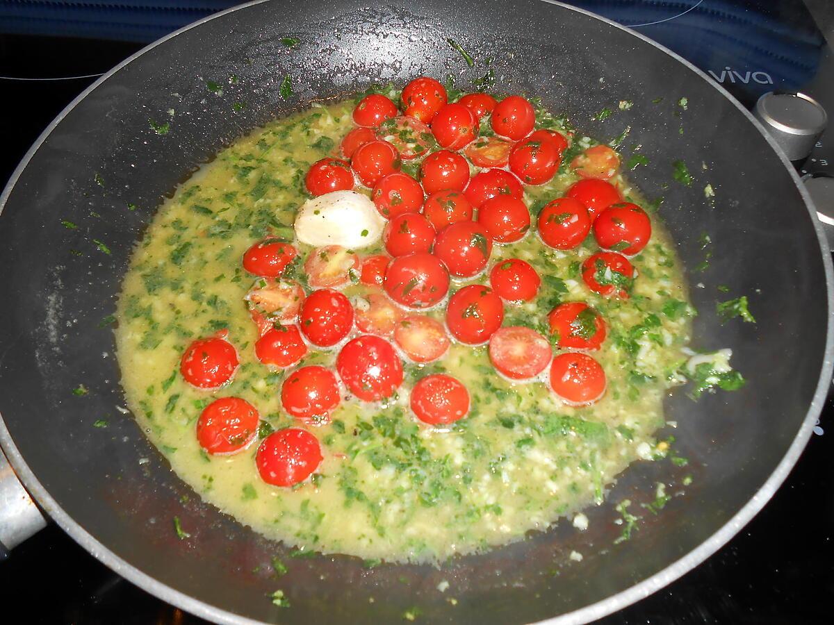 recette TAGLIATELLE AUX TOMATES CERISES AIL ET PERSIL