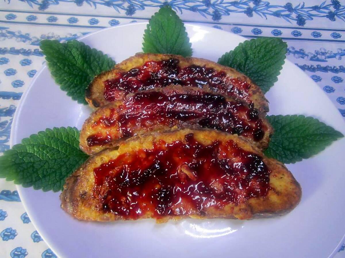 recette Tranches de brioche. façon pain perdu. poêlé.confiture.