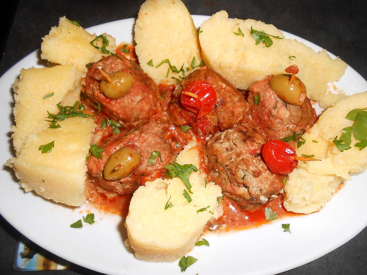 recette BOULETTES DE VEAU FARCIES TOMATES CERISES ET OLIVES